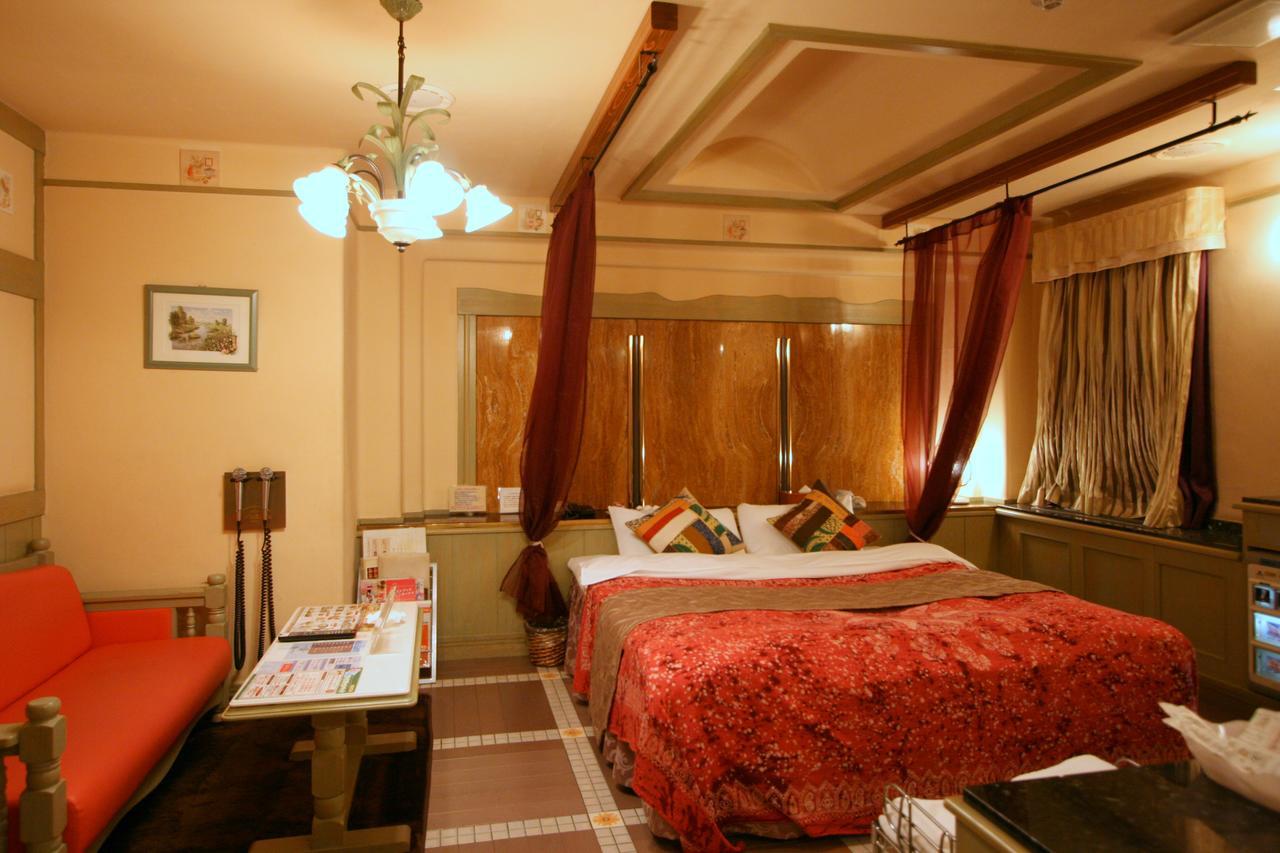 Hotel Provance no machini Sakuranomiya  Osaka Esterno foto